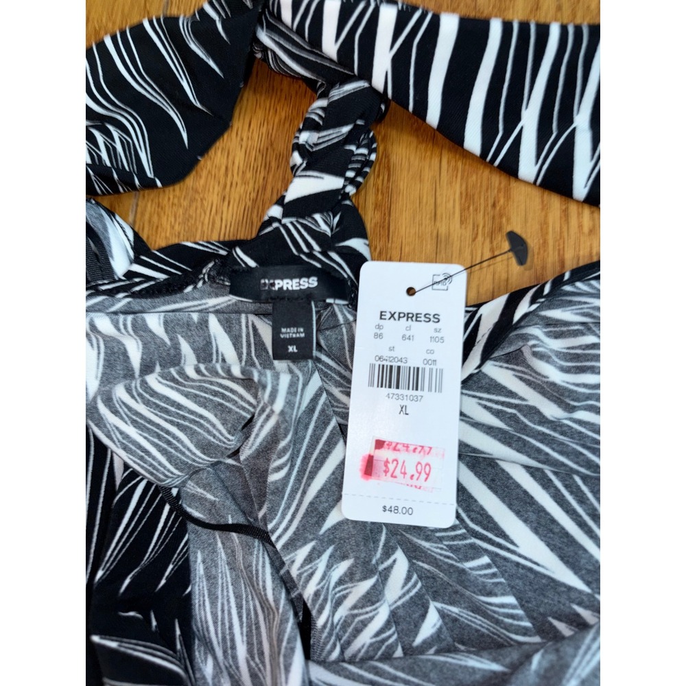 Express Womens Tops Bundle NWT Size XL Grey Mauve Pink Abstract 4 Piece Set - Picture 7 of 8